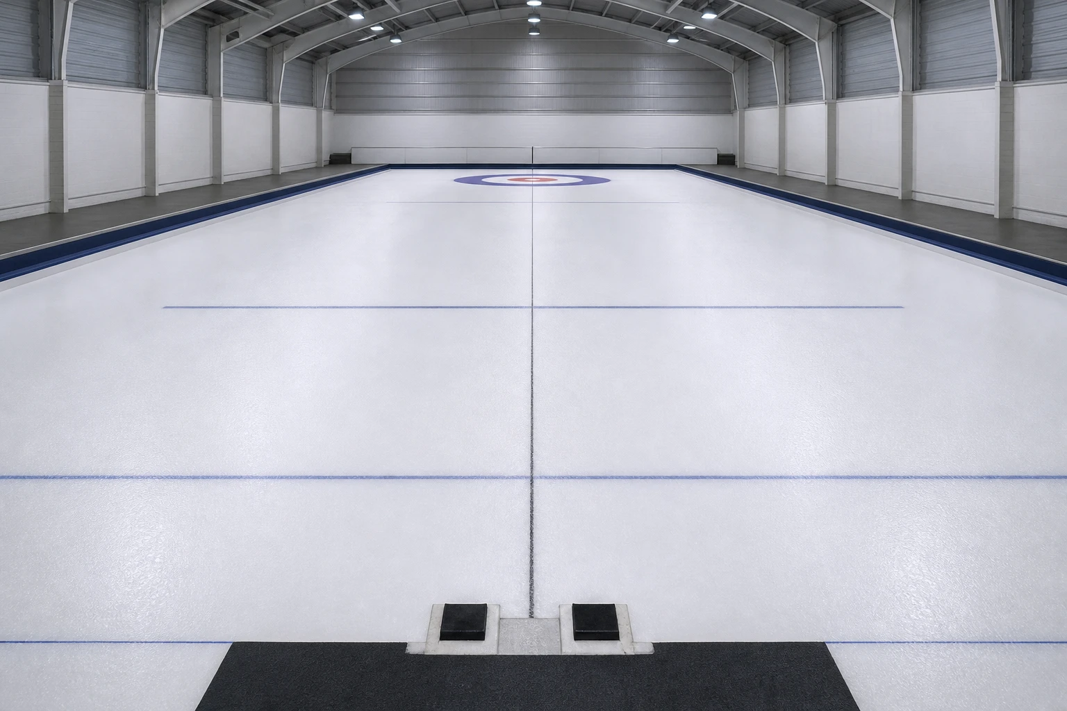 Hel curlingbana sedd bakifrån hacken med boets ringar långt bort