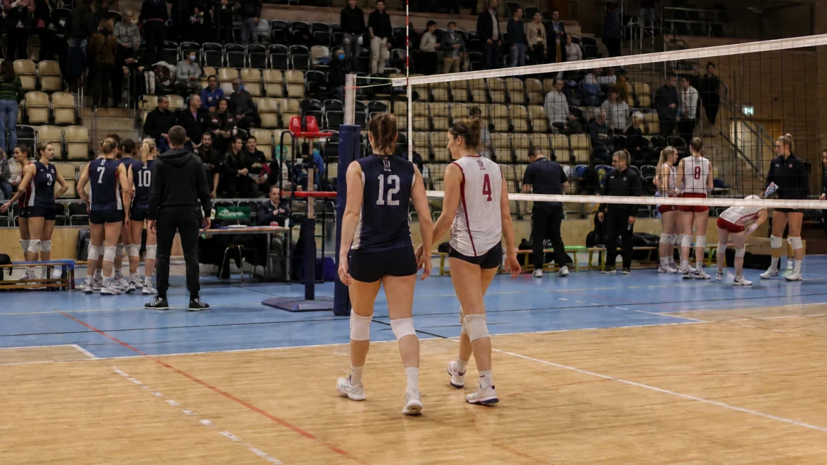 Turkiet slår Italien och behåller EM-kronan i volleyboll
